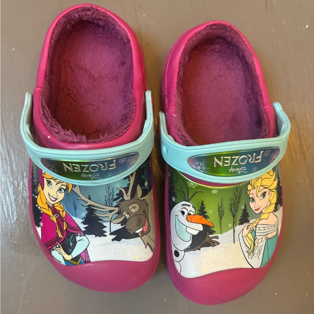 Girls Frozen Crocs-used 5 times